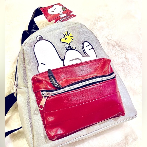 Snoopy Peanuts Backpack - Picture 1 of 4